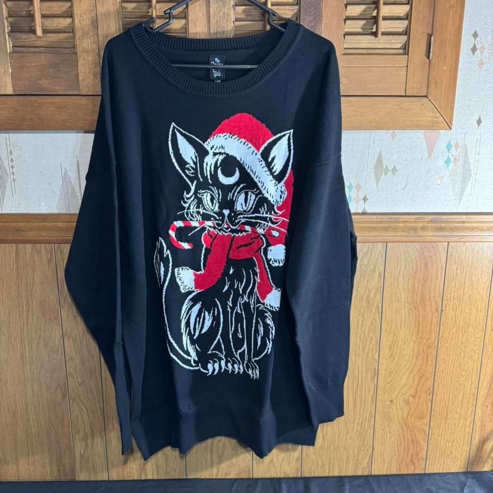 NWT Dolls Kill Black‎ & red Christmas cat oversized sweater Size L/XL